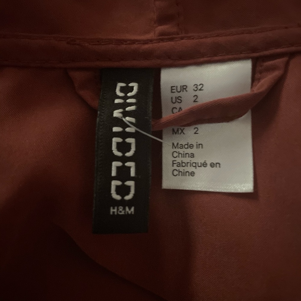 Divided Rust Jacket with Hood - Picture 9 of 12